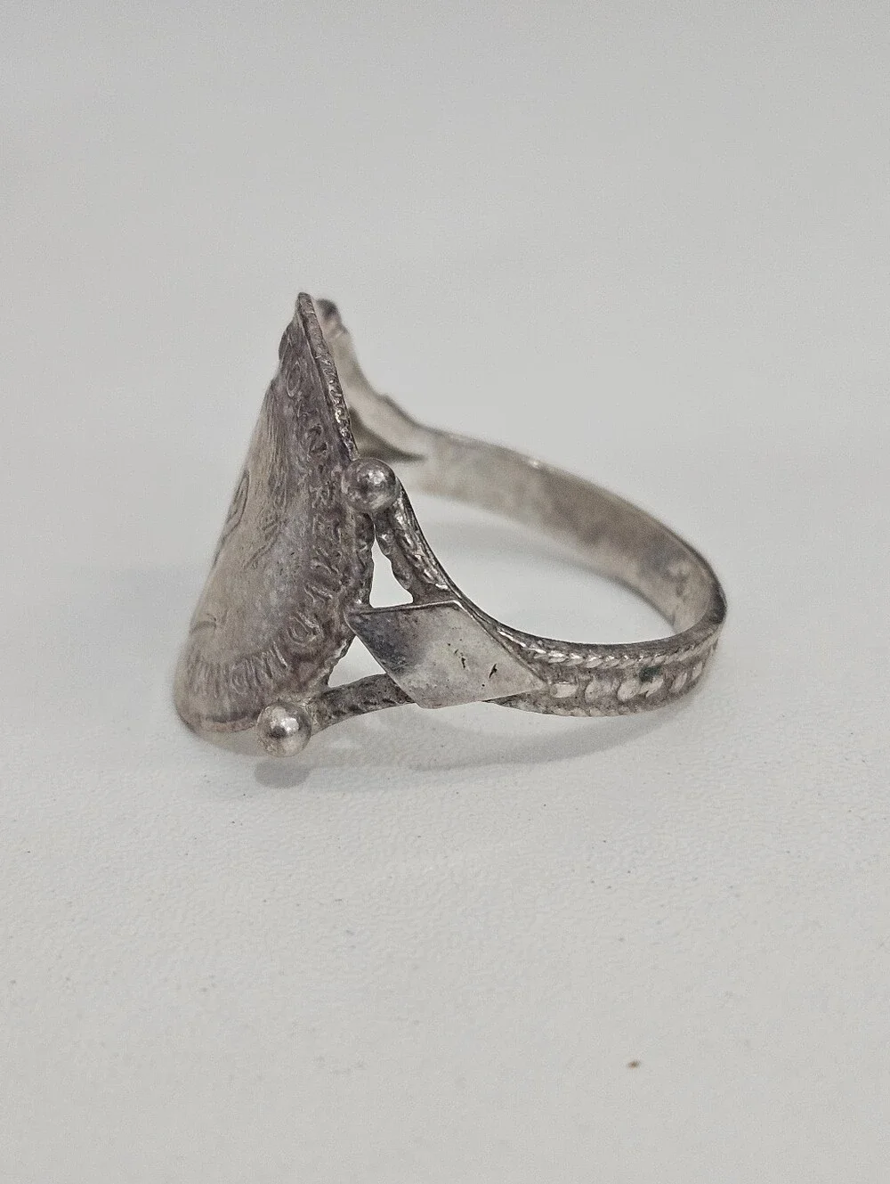 Vintage 1911 George V British Threepence Sterling Silver Coin Ring Size 9.75 US